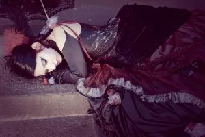 model with an elegant once in a lifetime by se'tyo dress