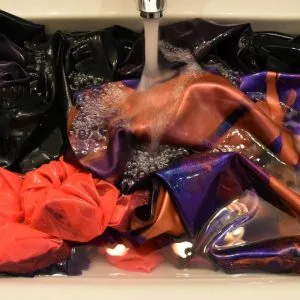 cleaning latex items in a sink