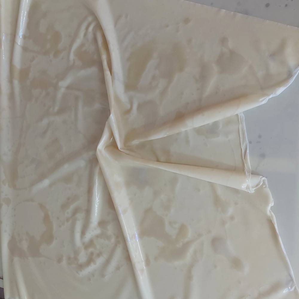 pearl pattern on a white latex sheet